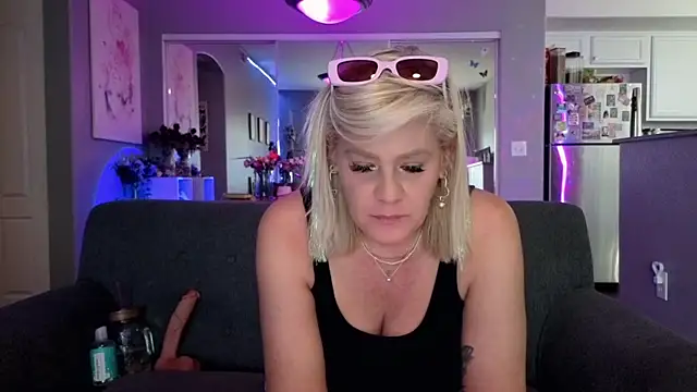 Lexi Shocker online show from May 2026 11:34:02 PM
