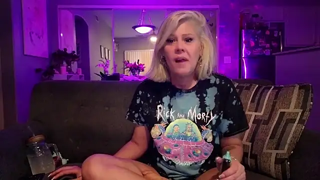 Lexi Shocker online show from February 2026 04:22:01 AM