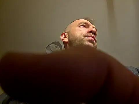 theSmallest-dick online show from September 2025 02:40:01 AM