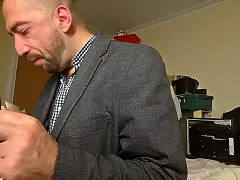 theSmallest-dick online show from October 2025 05:19:01 AM