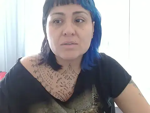 vaholiver online show from March 2026 03:24:02 PM