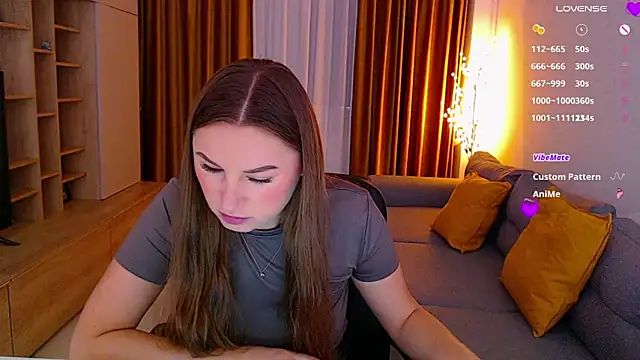  Mia Adams online show from November 2025 07:23:01 AM