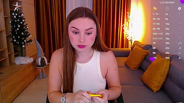  Mia Adams online show from December 2025 09:59:02 AM