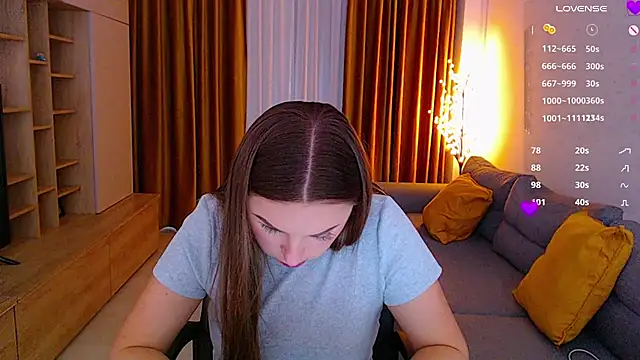  Mia Adams online show from November 2025 10:08:01 AM