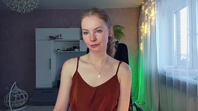 Snapshot of Cuddle_Cat chatting on February 2025 04:52:02 AM Cuddle Cat online show from February 2025 04:52:02 AM