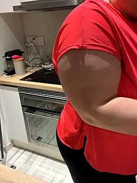 sweeti Em online show from January 2026 06:25:01 PM