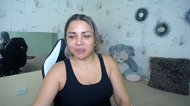 cum bigass online show from December 2025 11:56:01 AM