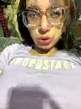 Snapshot of Ninnfa chatting on September 2025 04:08:02 AM Ninnfa online show from September 2025 04:08:02 AM