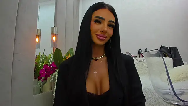 Britney Charm  online show from April 2026 06:53:02 AM