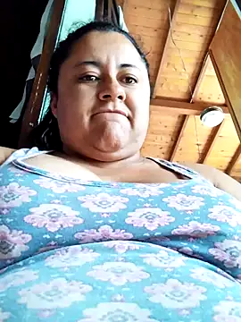 Snapshot of Monseratte21 chatting on February 2025 04:11:02 PM Monseratte21 online show from February 2025 04:11:02 PM