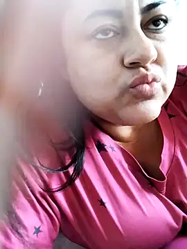 Monseratte21 online show from April 2026 03:52:02 PM