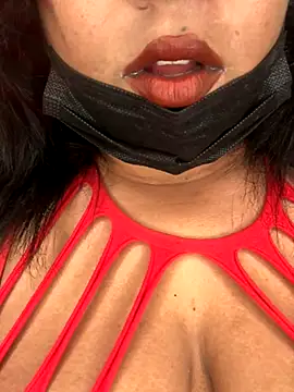  Cute ariana  online show from November 2025 06:41:01 PM