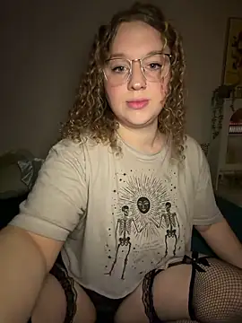 EmmieRae online show from October 2025 03:51:01 AM