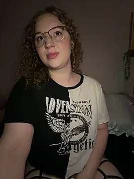 EmmieRae online show from November 2025 12:31:02 PM