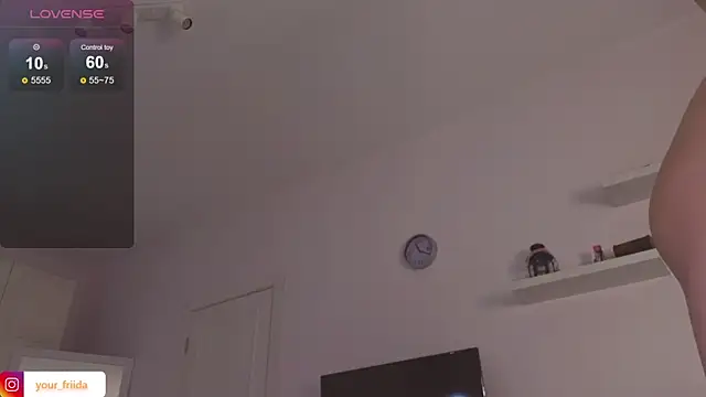 Snapshot of alwaysfrida chatting on November 2025 11:15:02 AM alwaysfrida online show from November 2025 11:15:02 AM