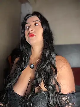 Valentinne z online show from April 2026 09:05:01 AM