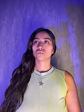 Valentinne z online show from February 2026 10:49:01 AM