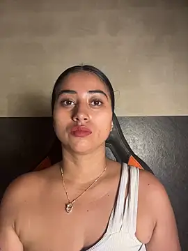 Valentinne z online show from May 2026 09:50:01 AM