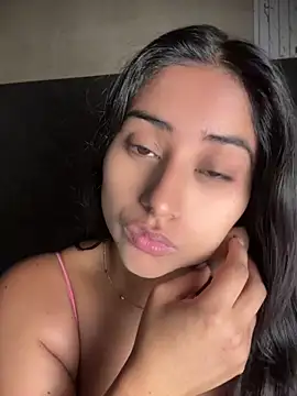 Valentinne z online show from June 2026 10:42:02 AM
