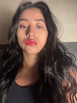 Valentinne z online show from June 2026 07:52:01 AM