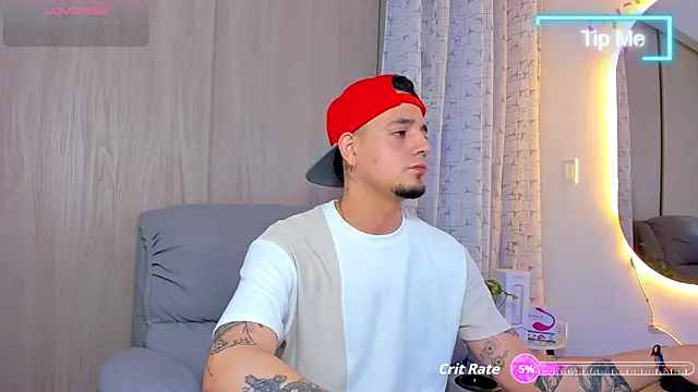 alejandro calderon1 online show from October 2025 06:14:02 AM