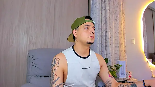 alejandro calderon1 online show from September 2025 03:38:01 AM