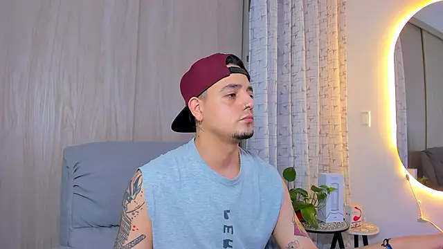 alejandro calderon1 online show from September 2025 04:45:02 AM