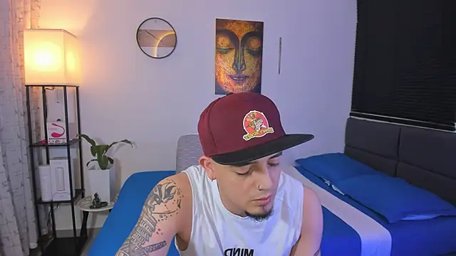 alejandro calderon1 online show from June 2026 02:11:02 AM