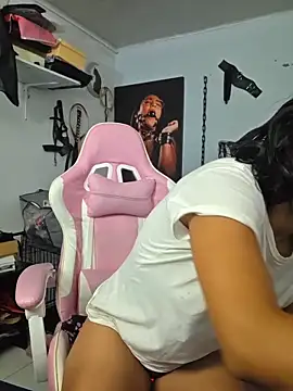 Hannah-grace online show from November 2025 10:16:02 AM