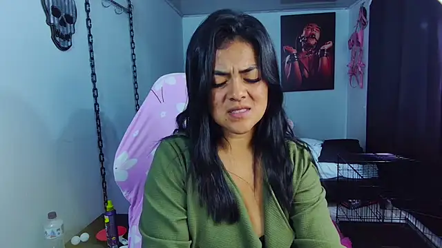 Hannah-grace online show from February 2025 01:47:02 PM