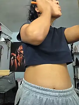 Hannah-grace online show from November 2025 10:26:01 AM