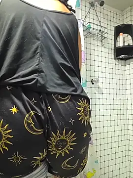 Hannah-grace online show from November 2025 10:25:02 AM