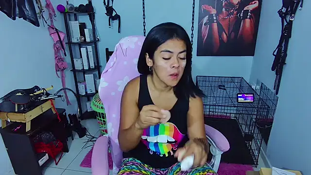 Hannah-grace online show from September 2025 11:15:02 AM