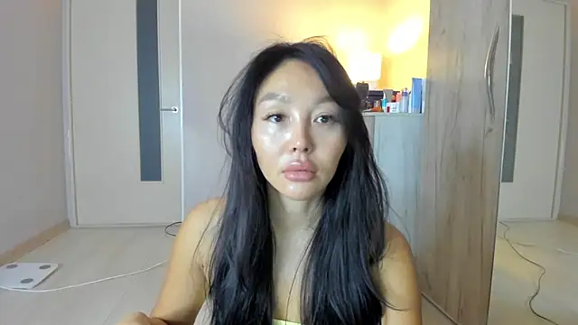 keiko hot online show from May 2026 03:26:01 AM