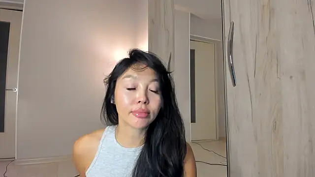 keiko hot online show from April 2026 10:05:02 PM