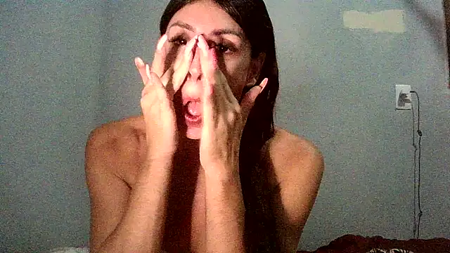 AlexiaDuucan online show from December 2025 01:55:01 PM