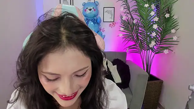 Kyomi chang online show from March 2025 04:04:01 PM
