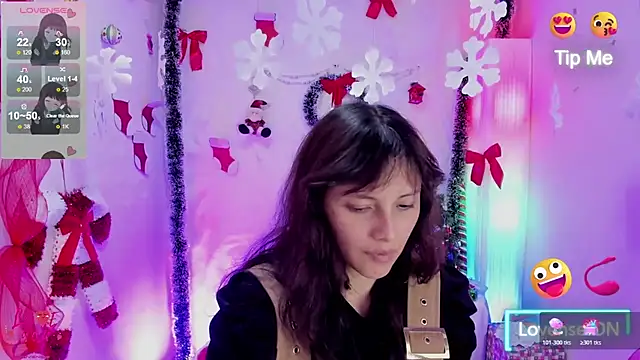 Kyomi chang online show from December 2025 01:21:02 PM