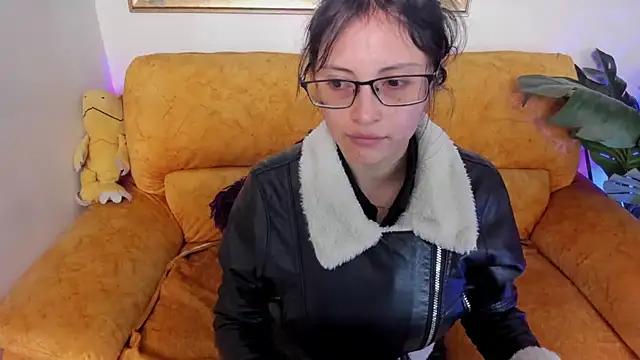 Kyomi chang online show from April 2026 12:09:02 PM