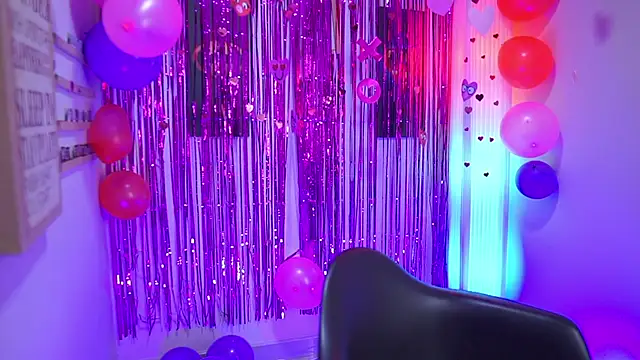 Kyomi chang online show from September 2025 01:17:01 PM