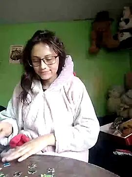 Kyomi chang online show from October 2025 12:39:02 PM