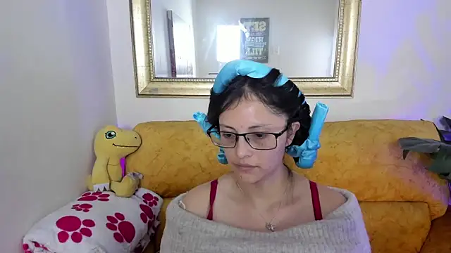 Kyomi chang online show from May 2026 12:44:01 PM