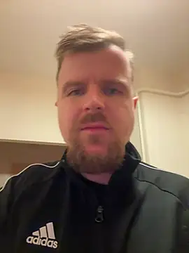Gabriel892619 online show from March 2026 09:00:02 PM