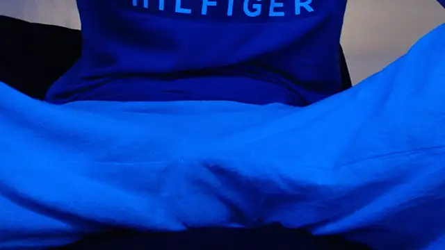 herver67 online show from November 2025 04:43:02 PM