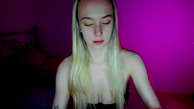 Snapshot of SexyCocobutt chatting on January 2025 07:50:01 AM SexyCocobutt online show from January 2025 07:50:01 AM