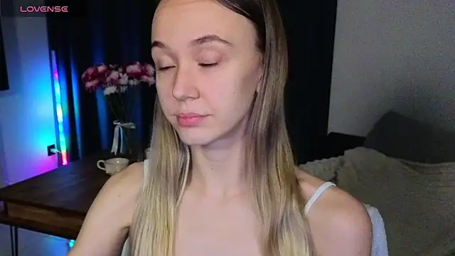 SexyCocobutt online show from November 2025 05:36:02 PM