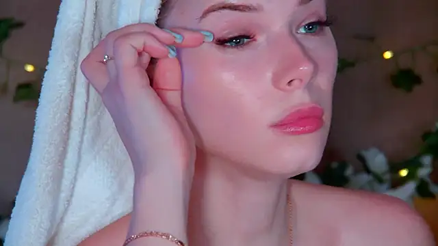 GentleRossi online show from May 2026 03:16:01 PM