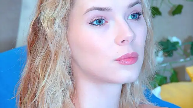 GentleRossi online show from April 2026 09:37:02 PM