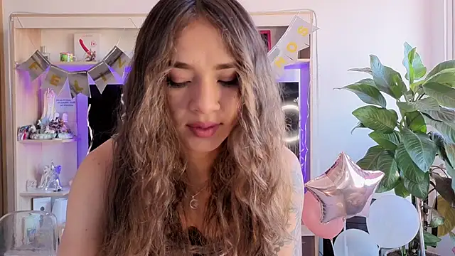 melisa es online show from April 2026 12:34:01 PM