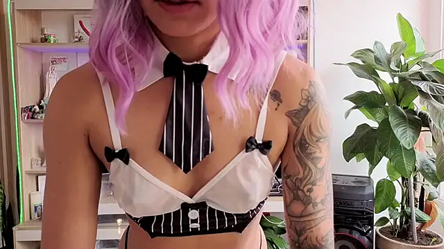melisa es online show from April 2026 05:30:01 PM
